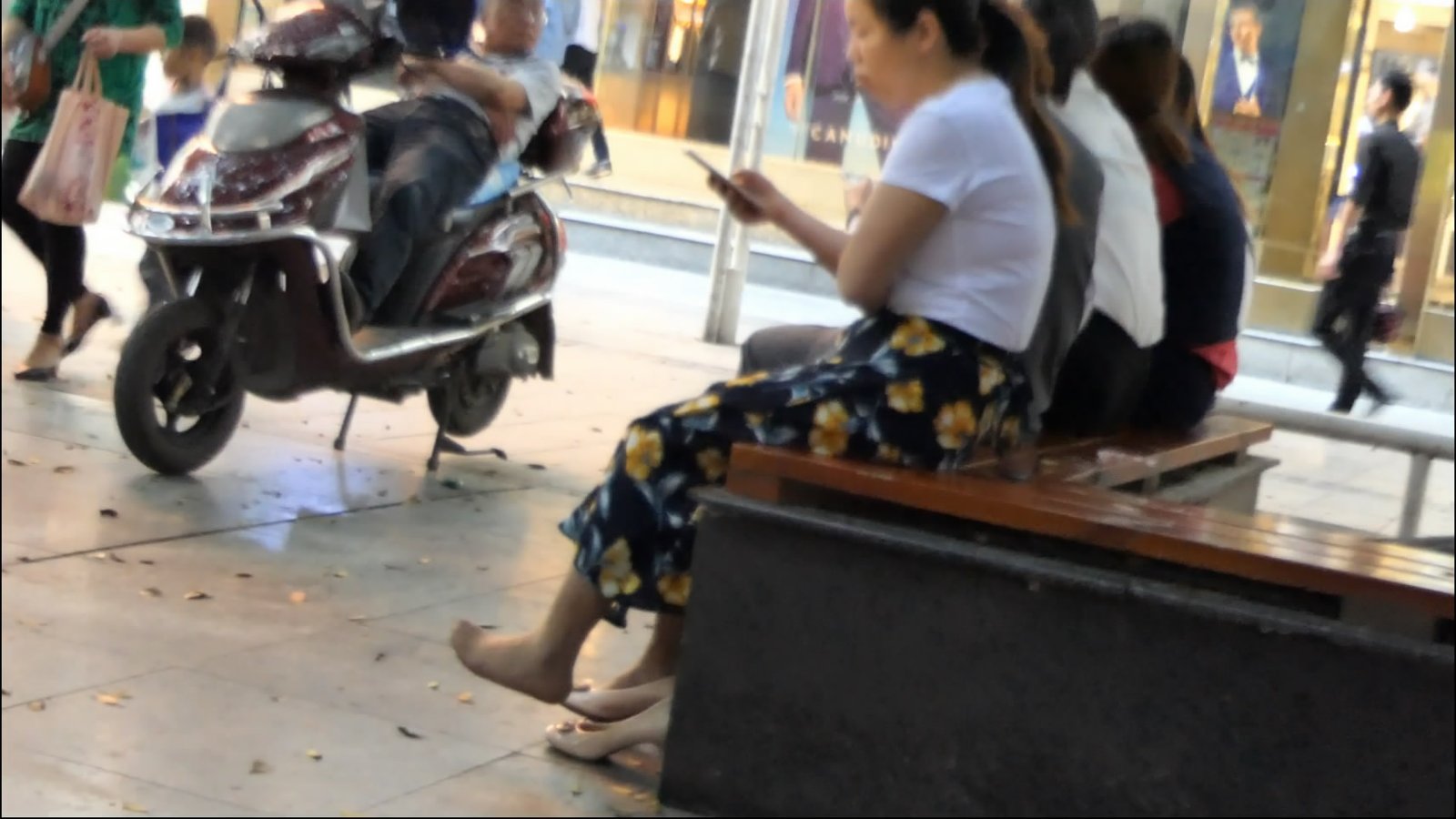 streetsnapshoep[00 01 20][20181210 223626 5]